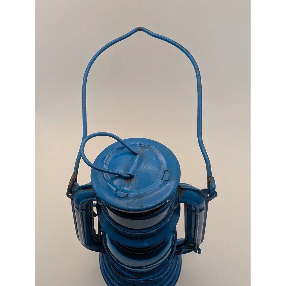 Winged Wheel No. 350 Blue Kerosene Lantern Blue Globe Made Japan Vintage 7.5